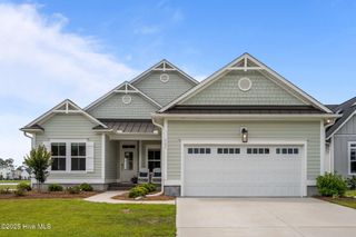 357 Spicer Lake Drive, Holly Ridge, NC 28445
