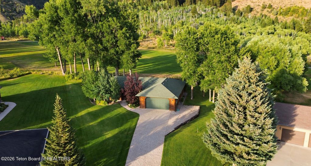 38 PORTO Circle, Star Valley Ranch, WY 83127 photo 2
