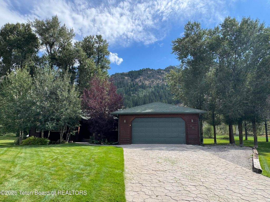 38 PORTO Circle, Star Valley Ranch, WY 83127 photo 4