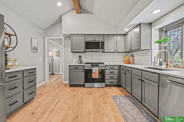 1724 N 146th Street, Omaha, NE 68154