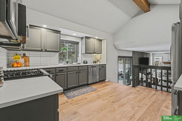 1724 N 146th Street, Omaha, NE 68154