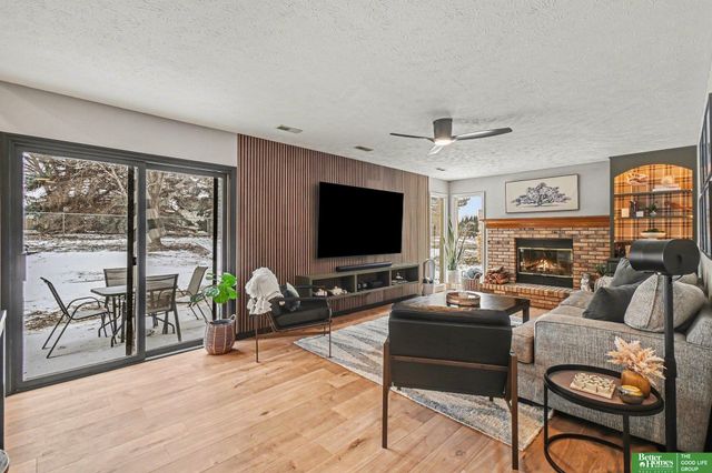 1724 N 146th Street, Omaha, NE 68154