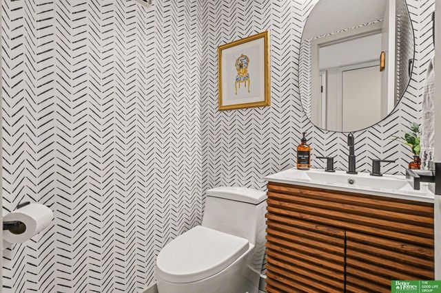 1724 N 146th Street, Omaha, NE 68154