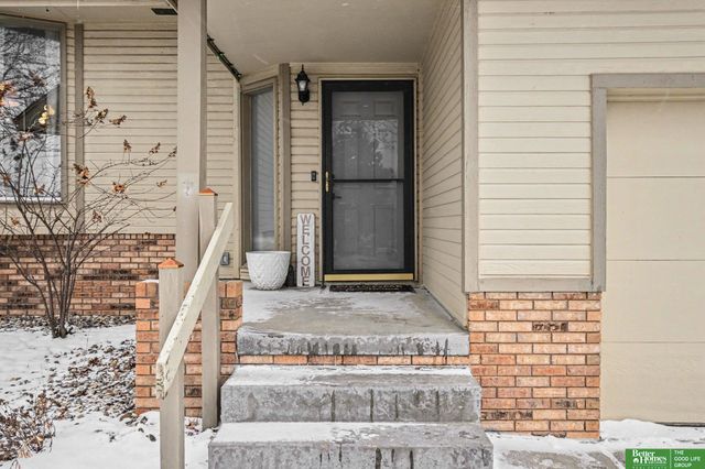 1724 N 146th Street, Omaha, NE 68154