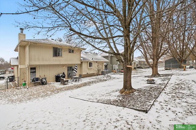 1724 N 146th Street, Omaha, NE 68154