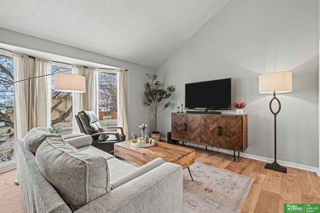 1724 N 146th Street, Omaha, NE 68154