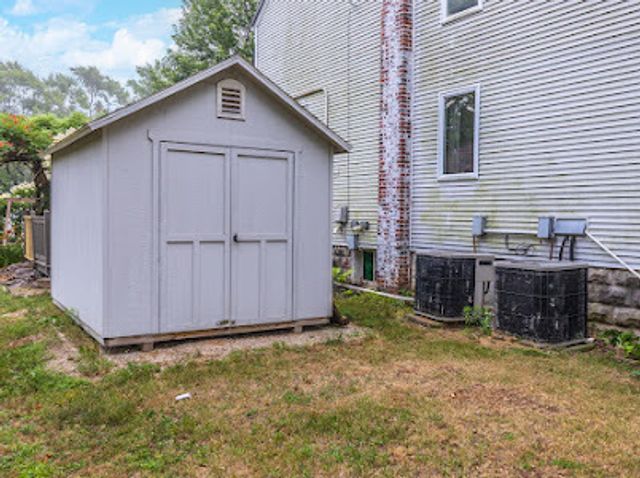 101 E Grove Street, Pontiac, IL 61764