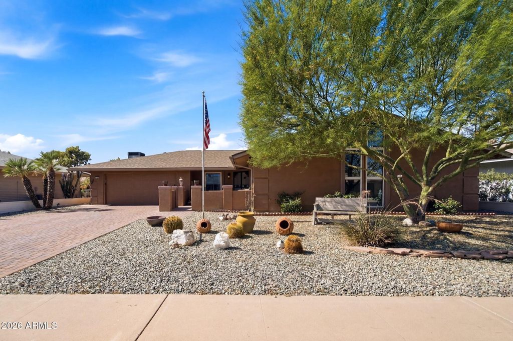 9616 W Indian Hills Drive, Sun City, AZ 85351 — exterior