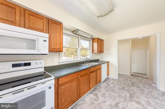 8430 COURTHOUSE RD, Spotsylvania, VA 22551