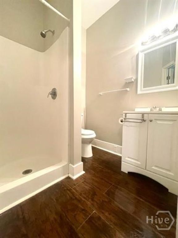 Image 8 of property listing at 721 E 36th Street A, Savannah, GA 31401