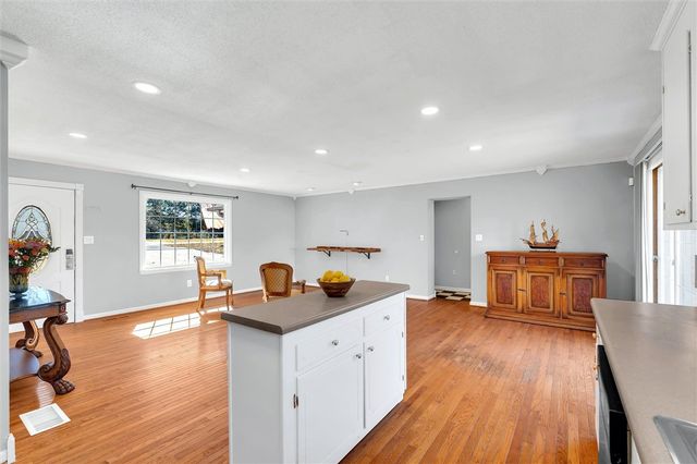 109 Carson Drive, Starr, SC 29684