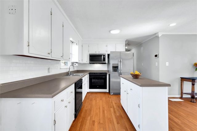 109 Carson Drive, Starr, SC 29684