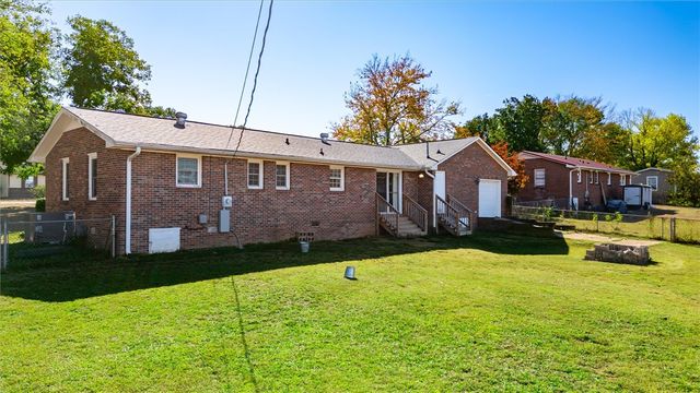 109 Carson Drive, Starr, SC 29684