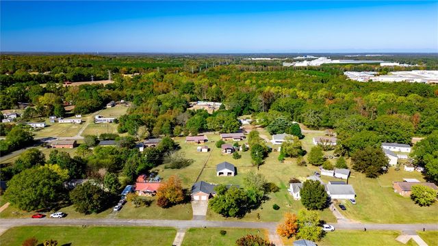 109 Carson Drive, Starr, SC 29684