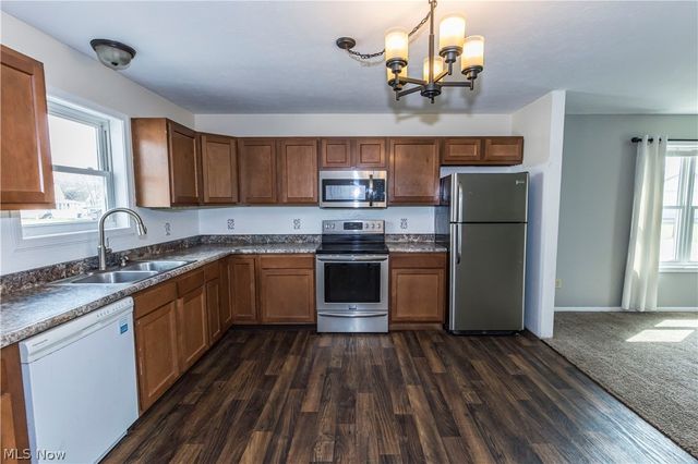 195 E Pennsylvania Avenue, Sebring, OH 44672