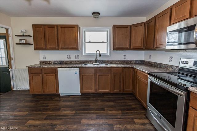 195 E Pennsylvania Avenue, Sebring, OH 44672