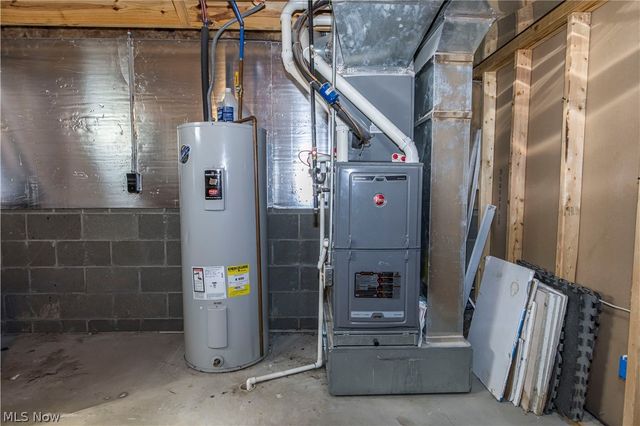 195 E Pennsylvania Avenue, Sebring, OH 44672