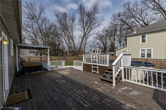 195 E Pennsylvania Avenue, Sebring, OH 44672