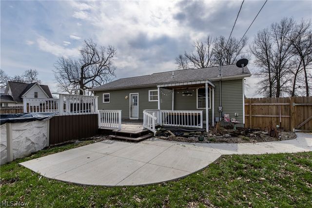 195 E Pennsylvania Avenue, Sebring, OH 44672