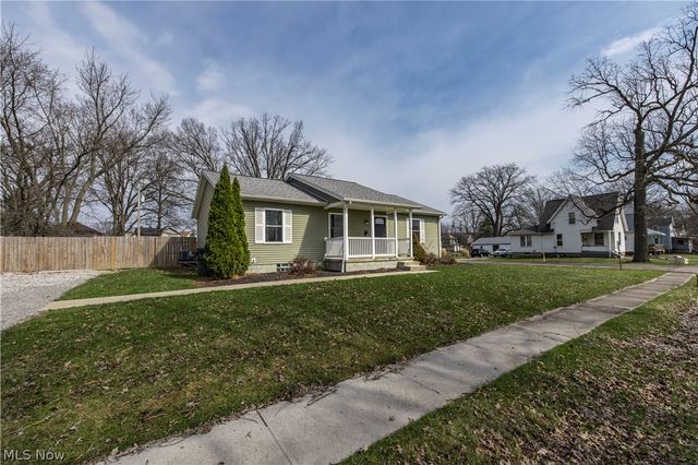 195 E Pennsylvania Avenue, Sebring, OH 44672