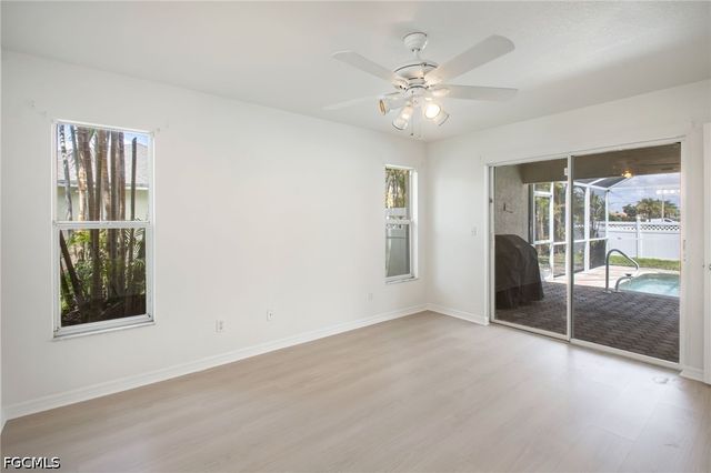 5333 SW 16th PL, Cape Coral, FL 33914
