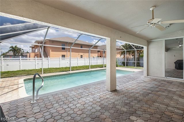5333 SW 16th PL, Cape Coral, FL 33914