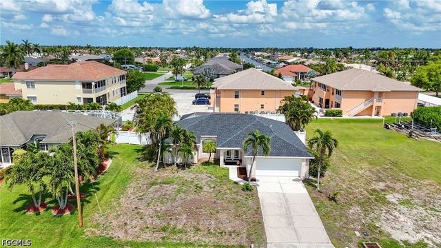 5333 SW 16th PL, Cape Coral, FL 33914