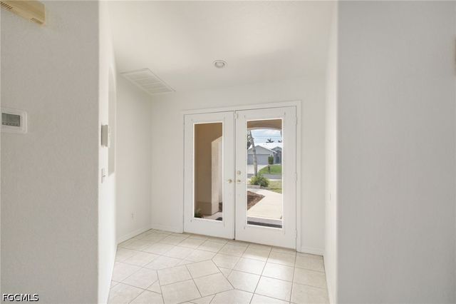 5333 SW 16th PL, Cape Coral, FL 33914