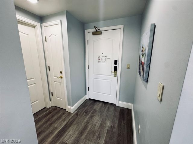 30 Strada Di Villaggio 317, Henderson, NV 89011