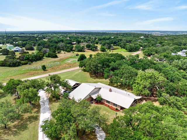 2719 Fm 708, Clifton, TX 76634
