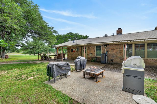 2719 Fm 708, Clifton, TX 76634