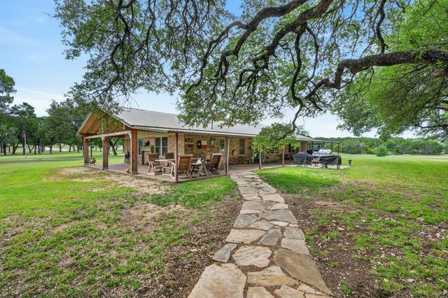 2719 Fm 708, Clifton, TX 76634