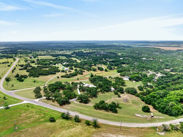 2719 Fm 708, Clifton, TX 76634