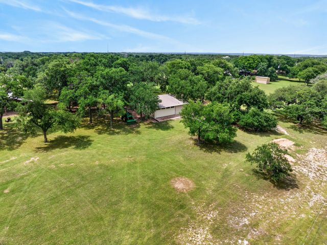 2719 Fm 708, Clifton, TX 76634