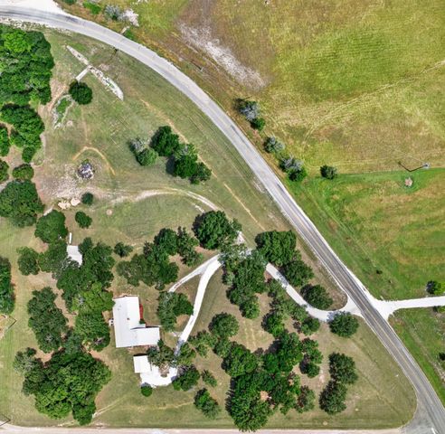 2719 Fm 708, Clifton, TX 76634