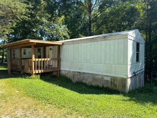 824 Letha Petrey Road, Williamsburg, KY 40769