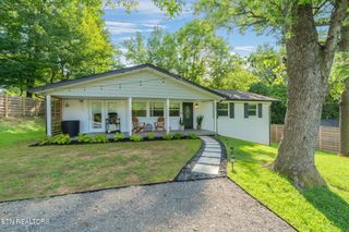 1637 Wilson Rd, Knoxville, TN 37912