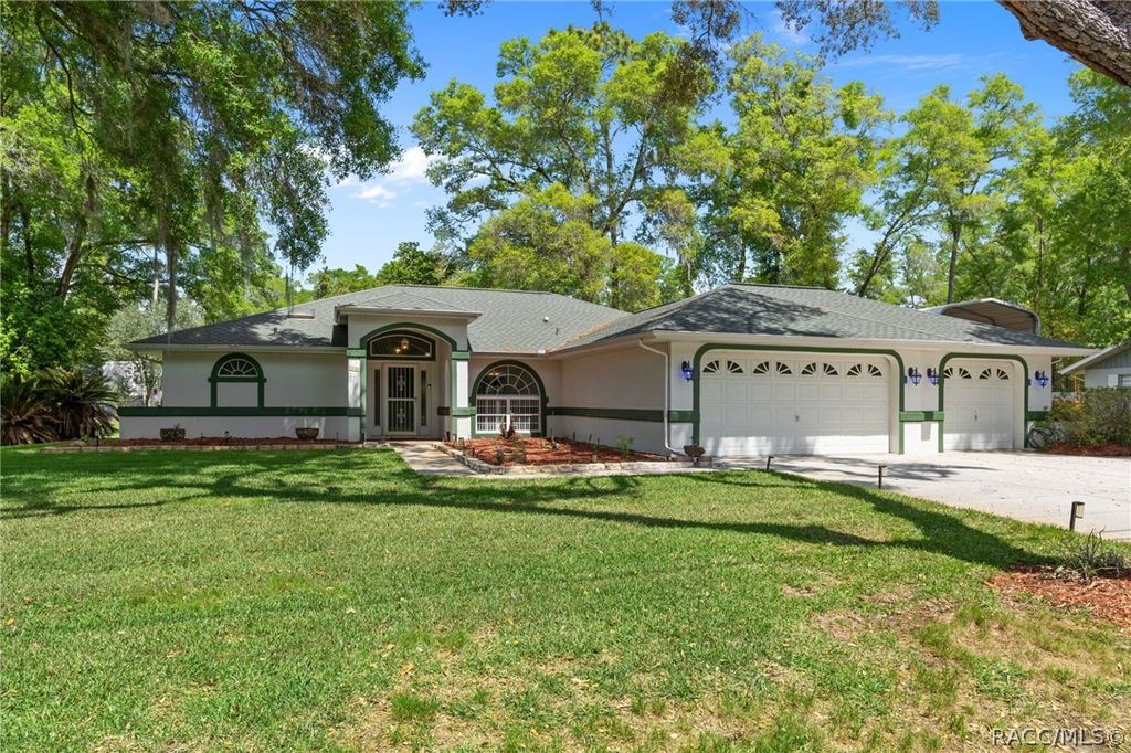 310 W Inverness Boulevard, Inverness, FL 34452