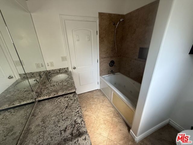 2244 Ripple Street, Los Angeles, CA 90039