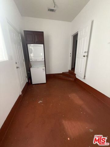 2244 Ripple Street, Los Angeles, CA 90039