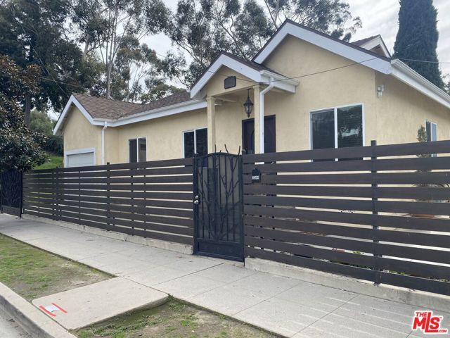 2244 Ripple Street, Los Angeles, CA 90039