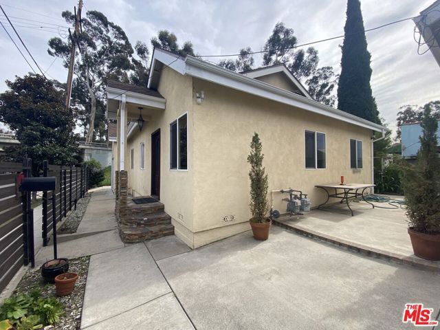 2244 Ripple Street, Los Angeles, CA 90039