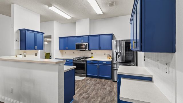 2511 Rio Grande Drive, Grand Prairie, TX 75052