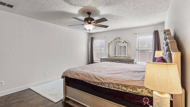 2511 Rio Grande Drive, Grand Prairie, TX 75052