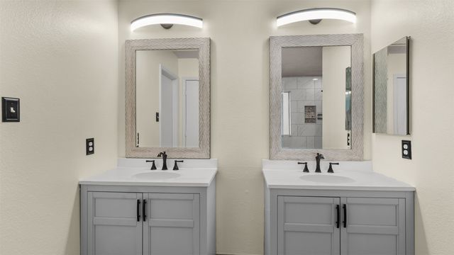 2511 Rio Grande Drive, Grand Prairie, TX 75052