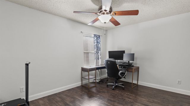 2511 Rio Grande Drive, Grand Prairie, TX 75052