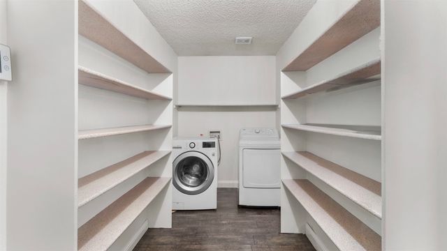 2511 Rio Grande Drive, Grand Prairie, TX 75052