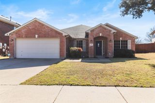 2511 Rio Grande Drive, Grand Prairie, TX 75052