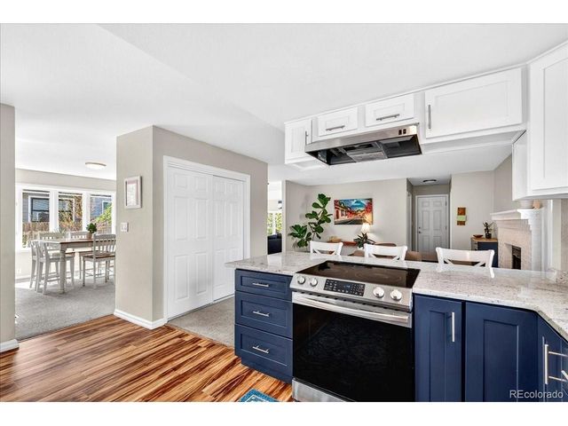 1410 S Oakland St, Aurora, CO 80012