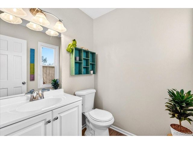 1410 S Oakland St, Aurora, CO 80012